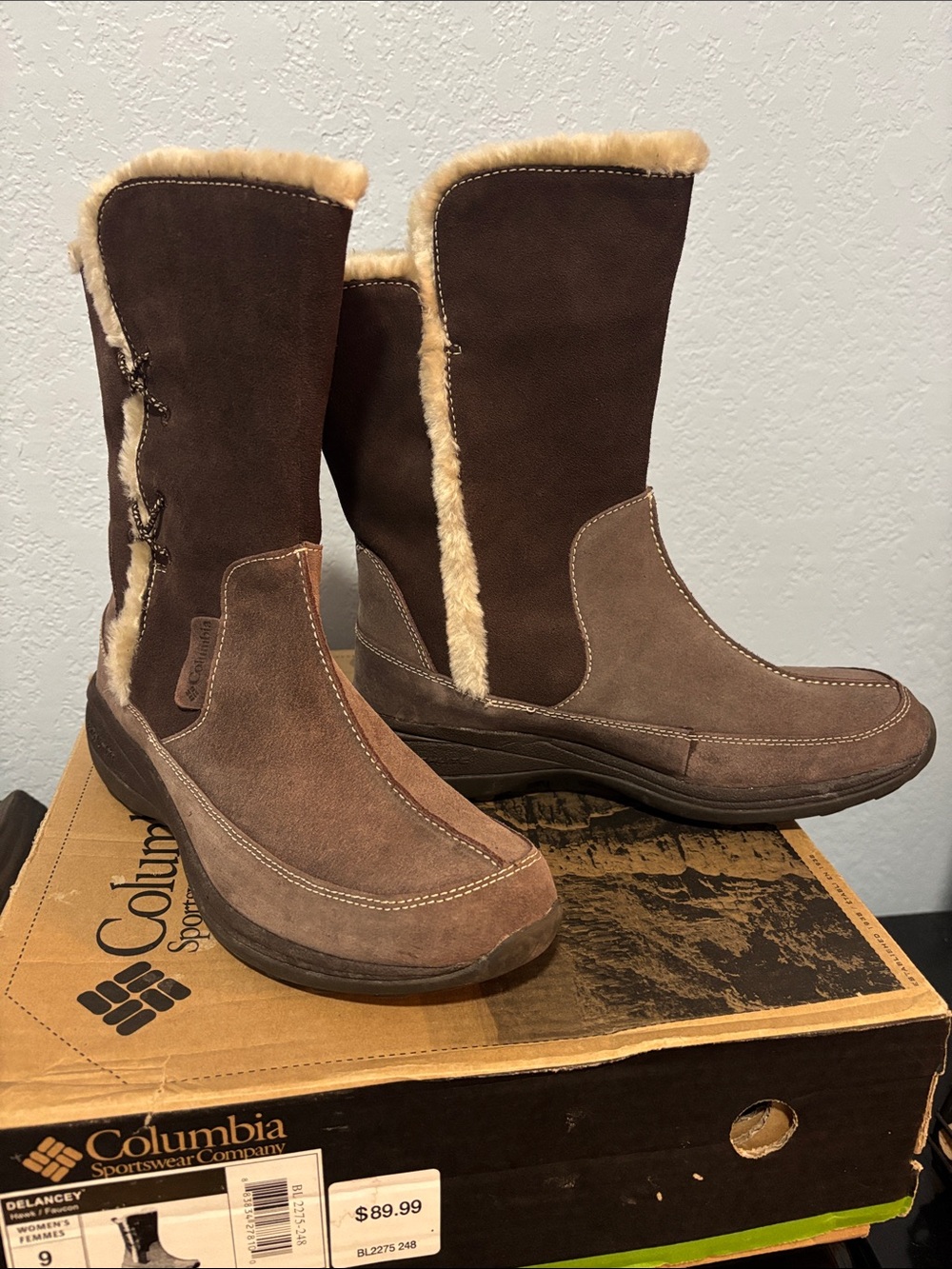 Columbia Women’s Delancey Brown Faux-Fur Trim Winter Boots
